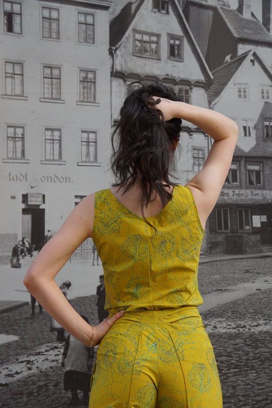 Top Ruby W.E.T. WET by Ines Schneider