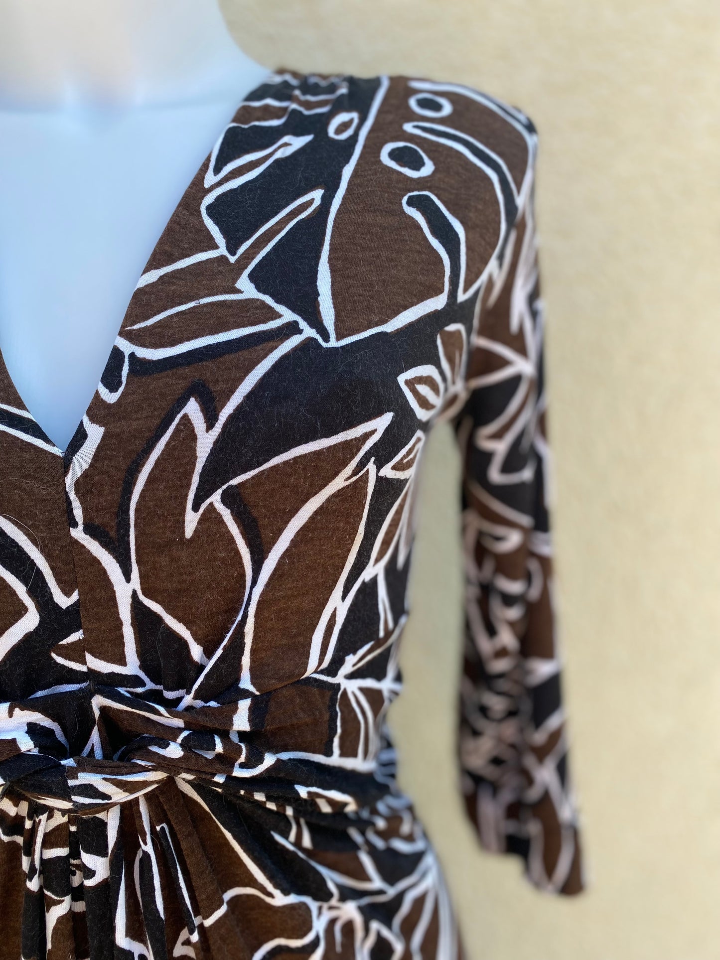 2. Hand Kleid Ellen Eisemann