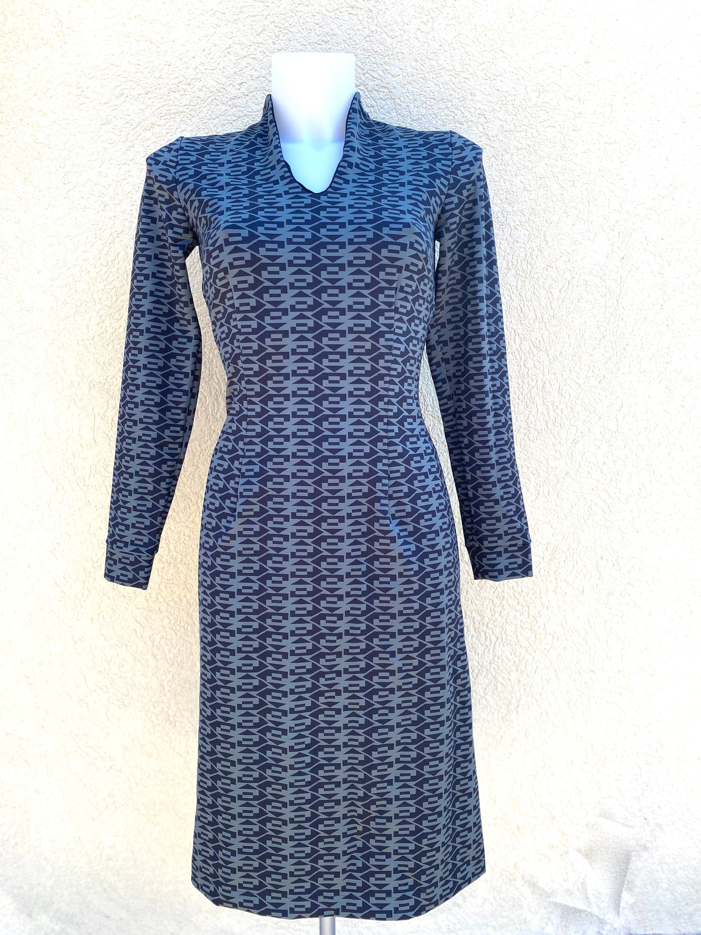 2. Hand Kleid Ellen Eisemann