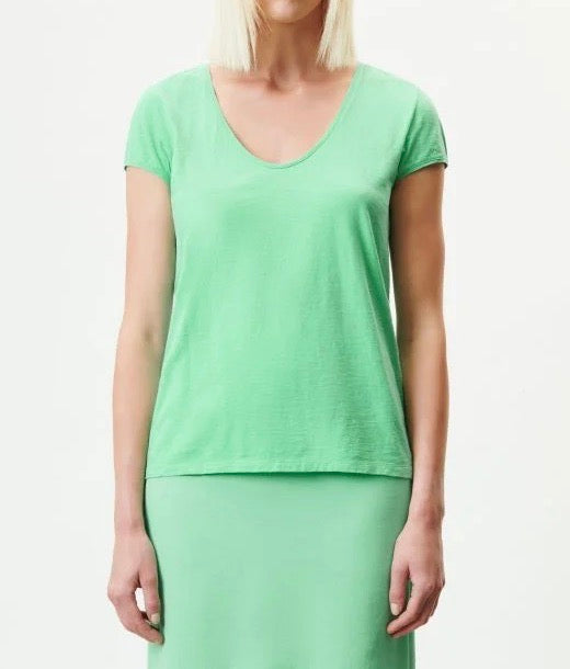 Shirt Drykorn Avivi mint grün