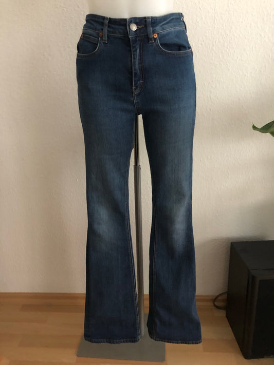2. Hand Jeans Drykorn